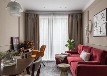 Átgondolt színpalettával kapott látványos és stílusos berendezést a 40m2-es lakás