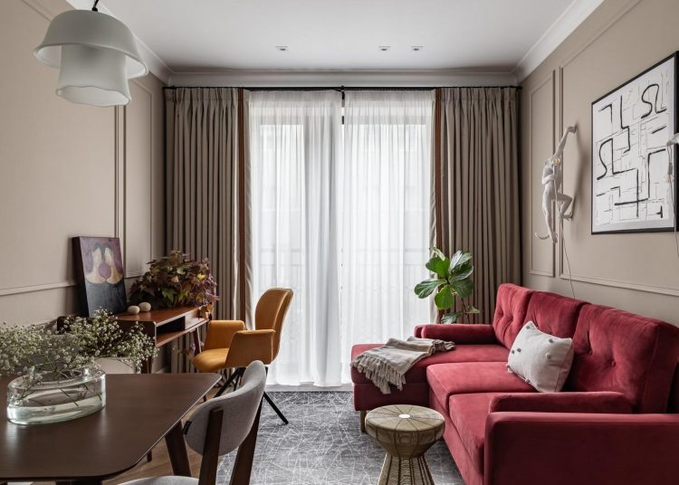 Átgondolt színpalettával kapott látványos és stílusos berendezést a 40m2-es lakás