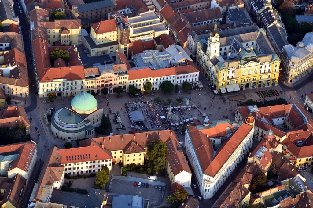 Karrier- és lakhatási lehetőségek vidéken – állás Pécs városában