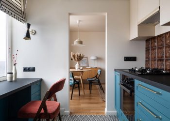 A lakás átalakításával több elképzelés is valóra vált a háromfős család 59m2-es otthonában