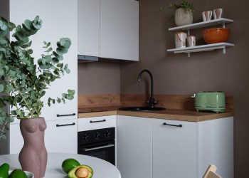 Egyedi hangulat, stílusos berendezés kis költségvetéssel fiatal nő 37m2-es új lakásában