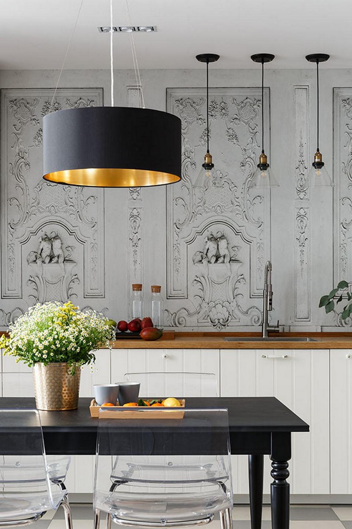 Egyedül élő nő kényelmesre hangolt otthona tágas konyha-nappalival, semleges színpalettával