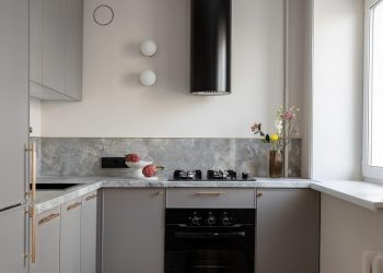 Teljesen lelakott 45m2-es lakás átalakítása hangulatos és elegáns élettérré