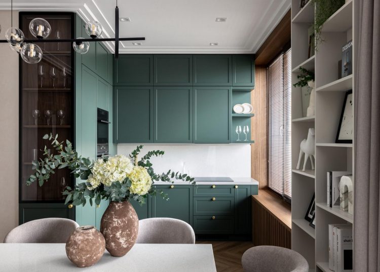 Tengeri hangulat és modern természetesség fiatal nő 38m2-es otthonában