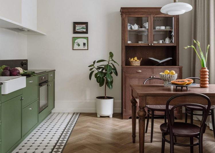 Egyszerű megoldásokkal megteremtett időtlen harmónia és nyugodt színek 93m2-en