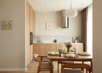 Gyerekszoba is kellett a kétszobás lakásban, teljesen átalakították az elosztást 64m2-en