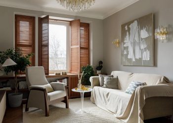 Házaspár otthona gyerek nélkül; tágas konyha-étkező és zeneszoba, 75m2