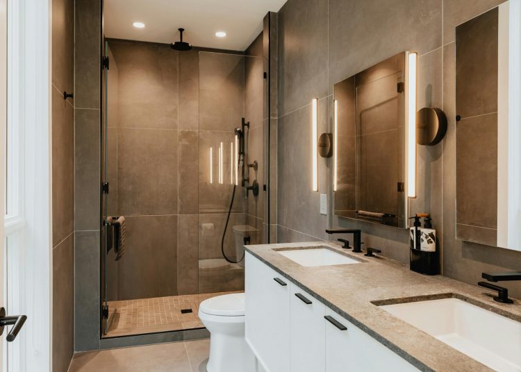 Luxus fürdőszoba tervezése: a részletek fontossága