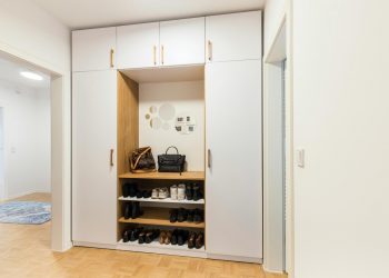 Cipőtároló káoszmentesen: Így tartsd rendben!