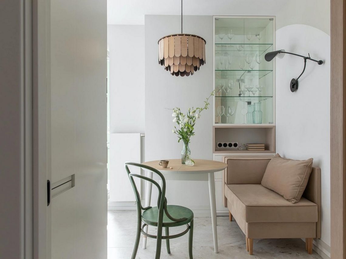 Nagy átalakítás nélkül egyszobásból kétszobás lakás, házaspár 48m2-es otthona