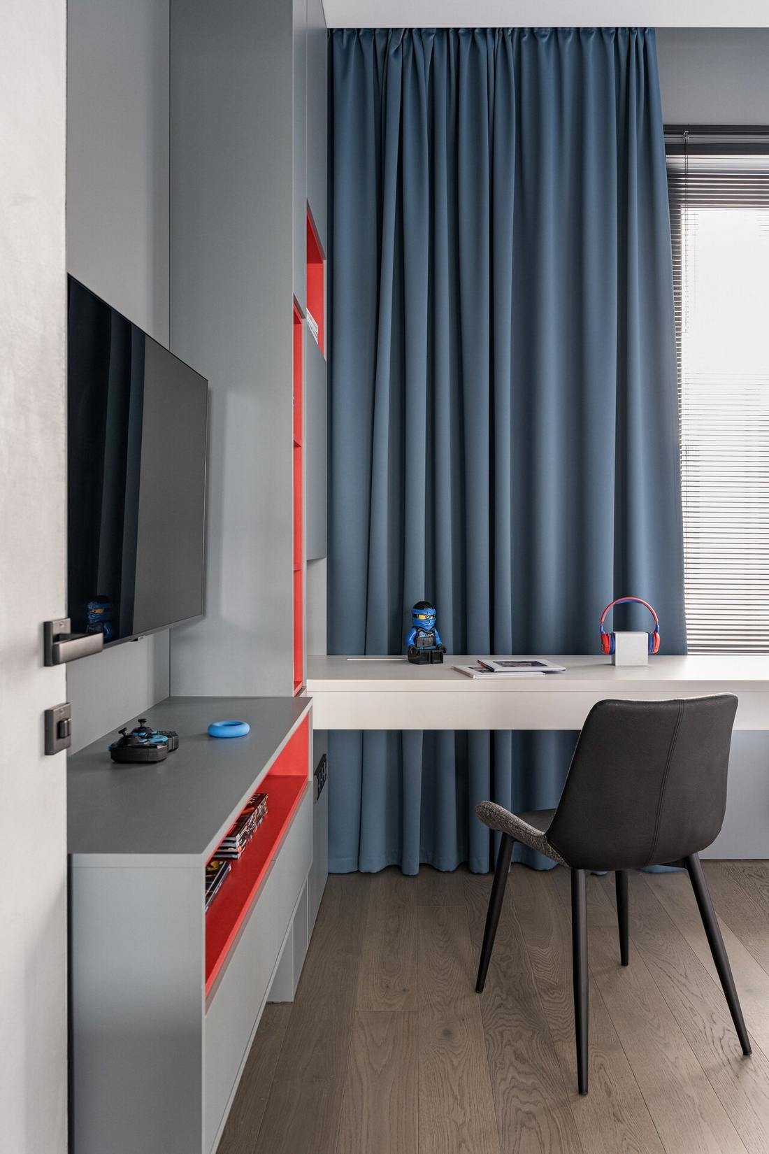 Családi otthon loft, modern és színes elemekkel berendezve, két gyerekszobával Családi otthon loft, modern és színes elemekkel berendezve, két gyerekszobával