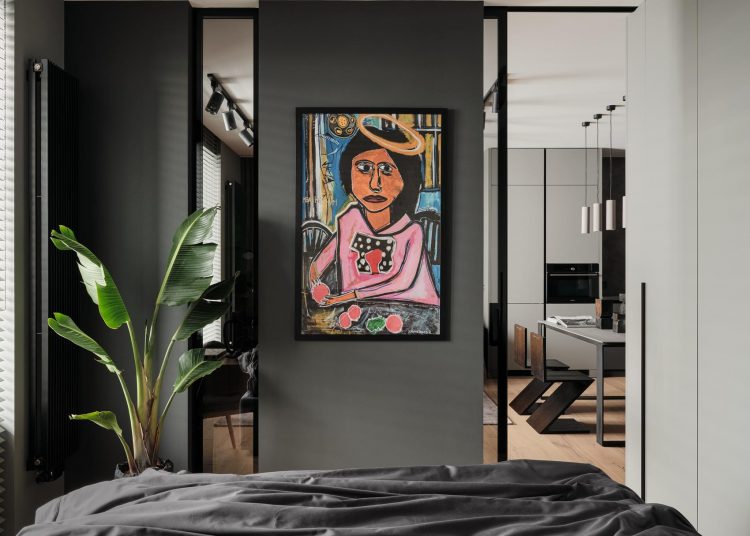 Fiatal nő modern lakása, egyenes vonalak, monokróm színpaletta, 43m2