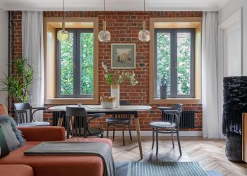 Ízléses lakásfelújítás régi téglaépületben, házaspár otthona 64m2-en