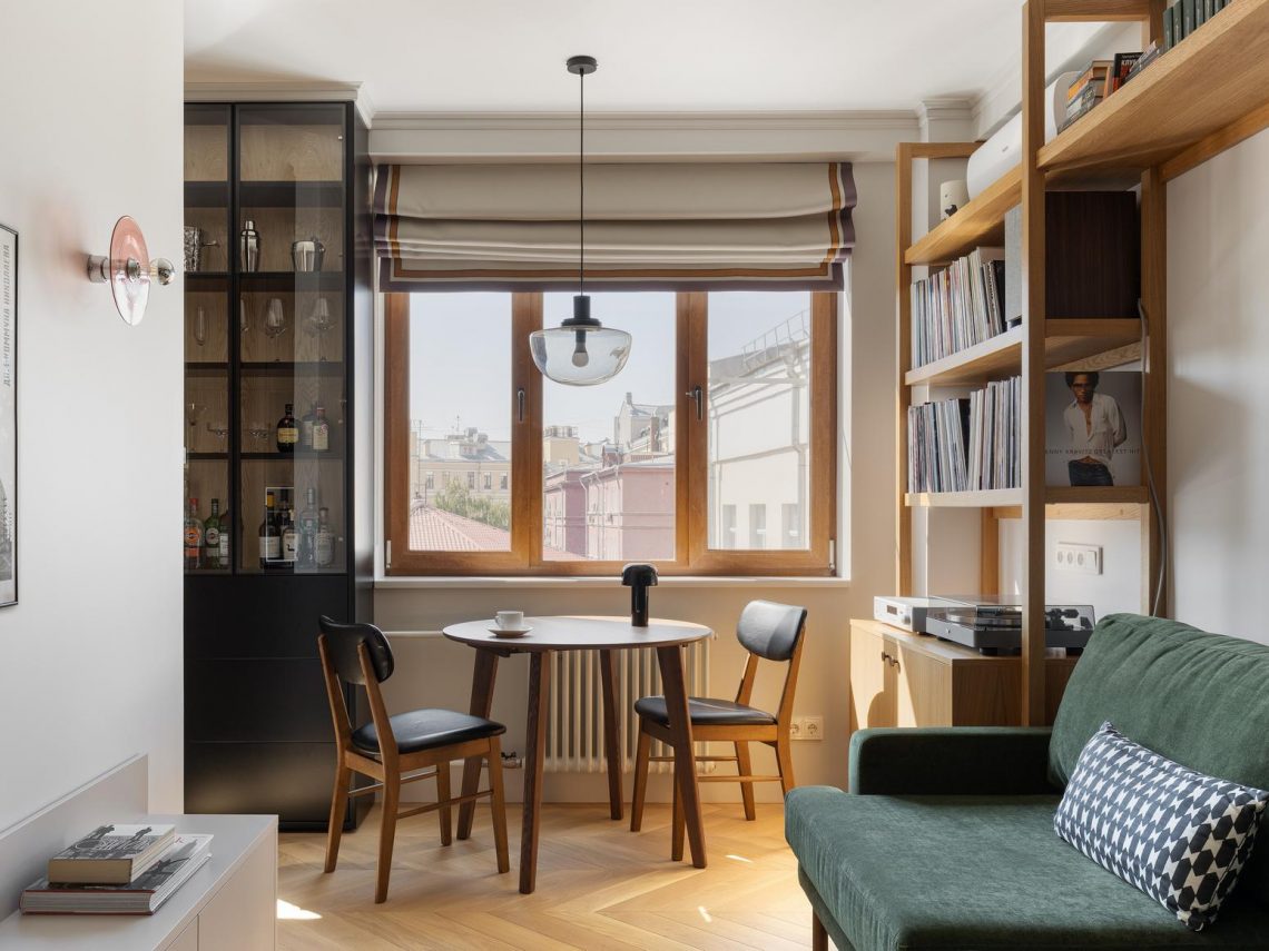 Bor, zene és baráti esték: egyedül élő férfi otthona, 45m2