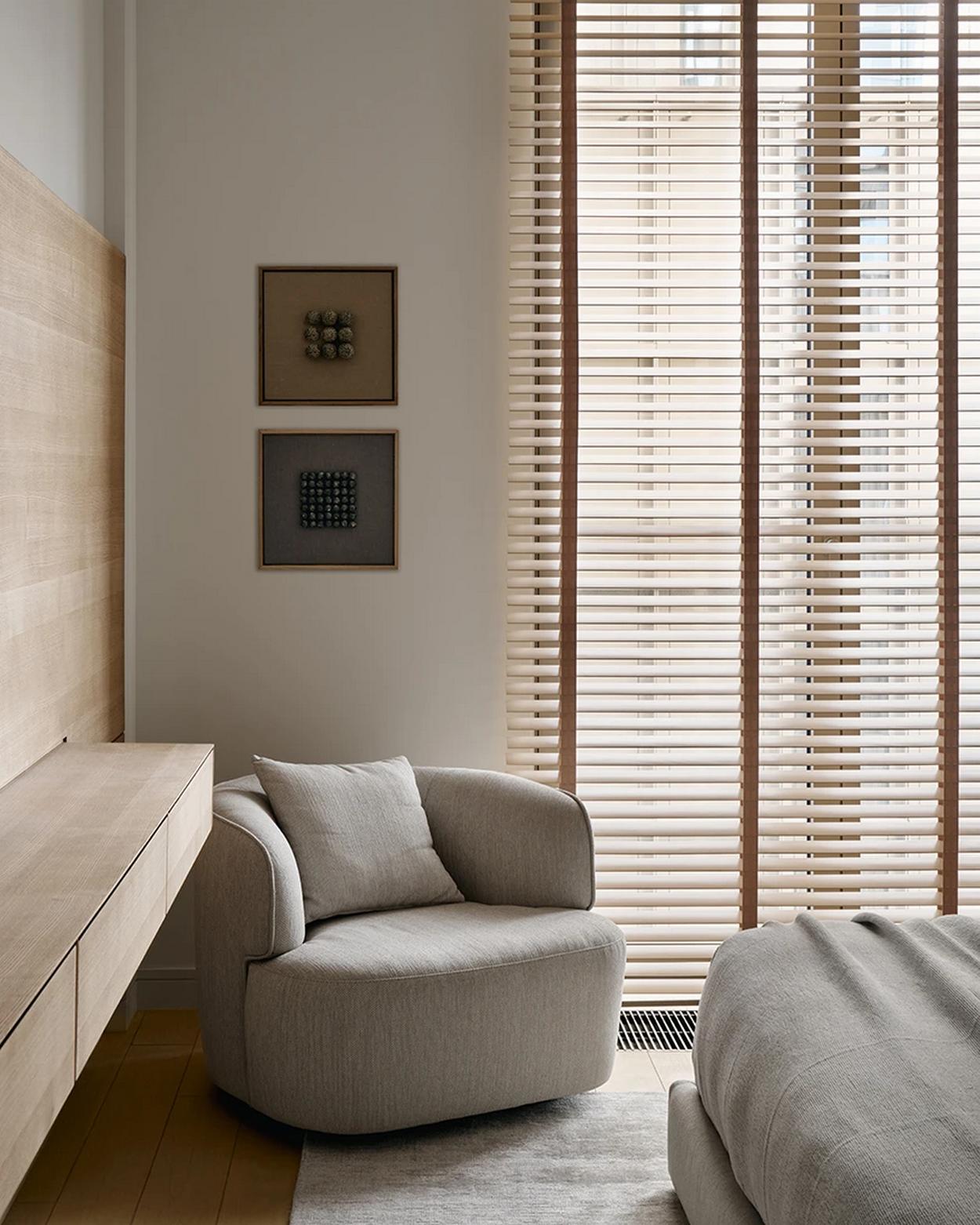 Fa reluxa, Japandi stílus: praktikum és kényelem ötfős család otthonában Fa reluxa, Japandi stílus: praktikum és kényelem ötfős család otthonában