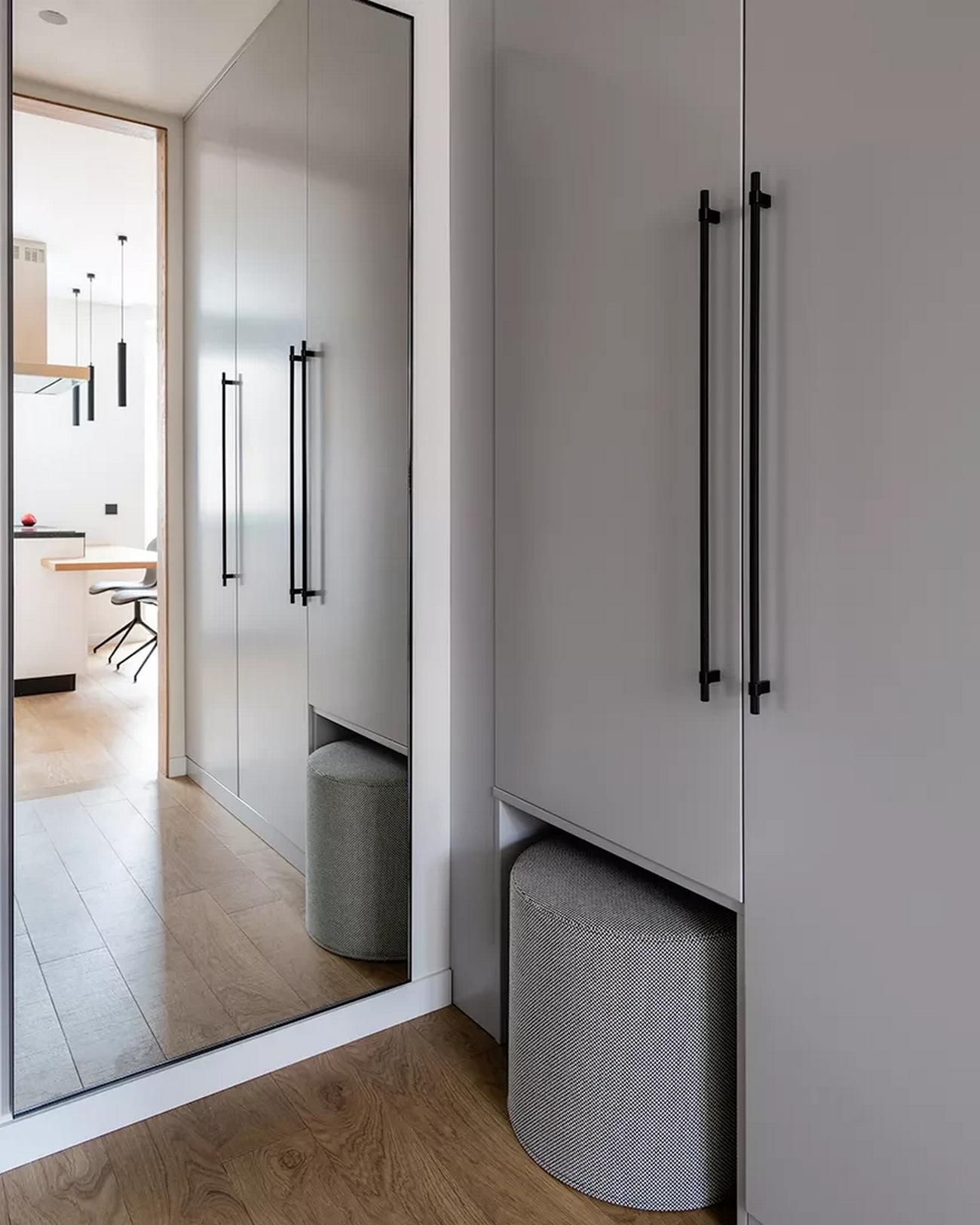 Kis lakás majdnem mint egy háromszobás otthon okos elosztásával, háromfős család 46m2-en Kis lakás majdnem mint egy háromszobás otthon okos elosztásával, háromfős család 46m2-en