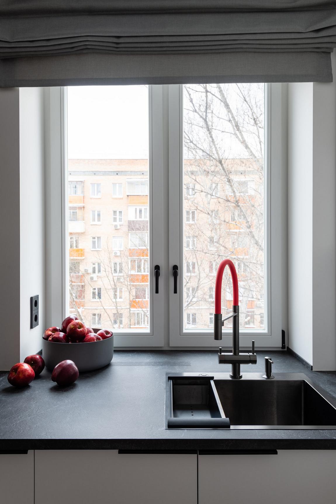 Kis lakás majdnem mint egy háromszobás otthon okos elosztásával, háromfős család 46m2-en Kis lakás majdnem mint egy háromszobás otthon okos elosztásával, háromfős család 46m2-en