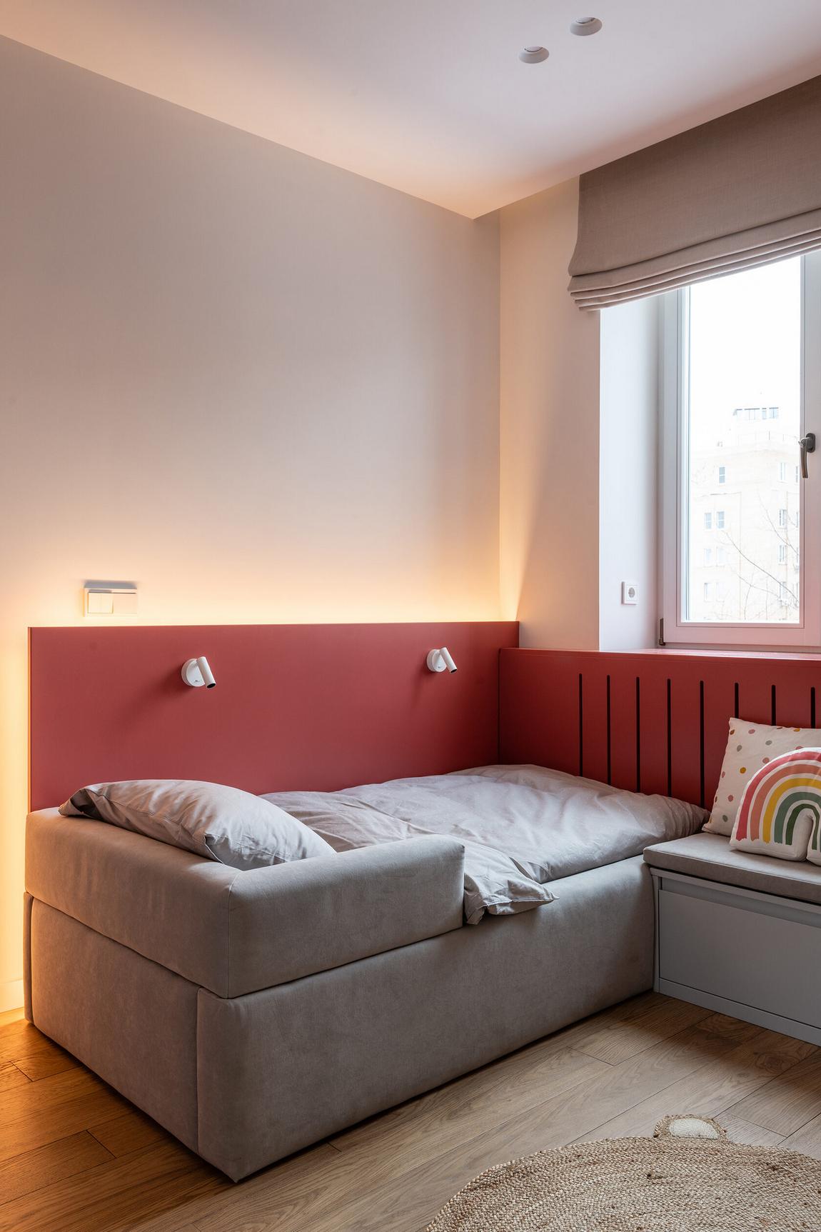 Kis lakás majdnem mint egy háromszobás otthon okos elosztásával, háromfős család 46m2-en Kis lakás majdnem mint egy háromszobás otthon okos elosztásával, háromfős család 46m2-en