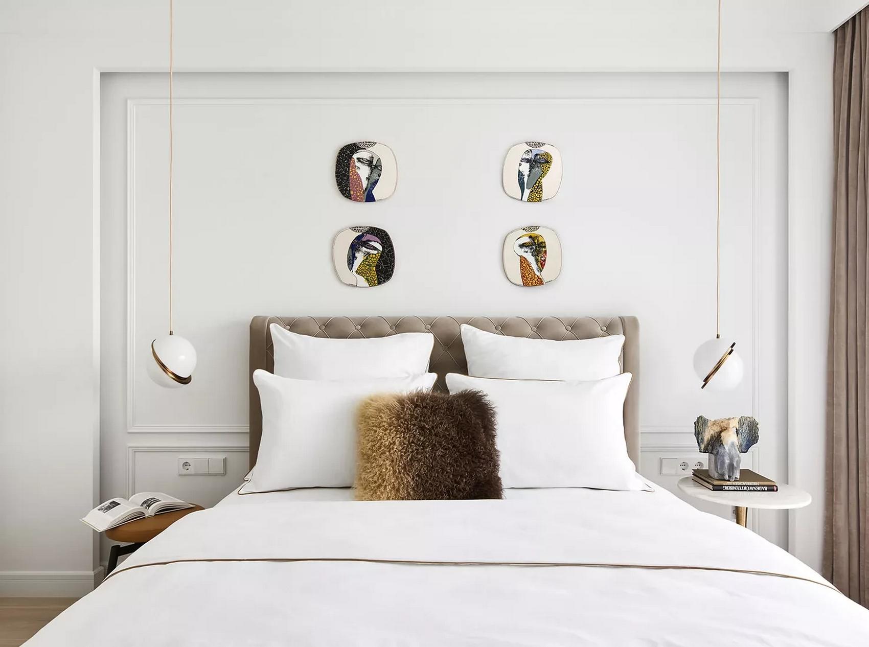 Lakásdekoráció sok fehérrel, modern stílus és klasszikus elemek 52m2-en