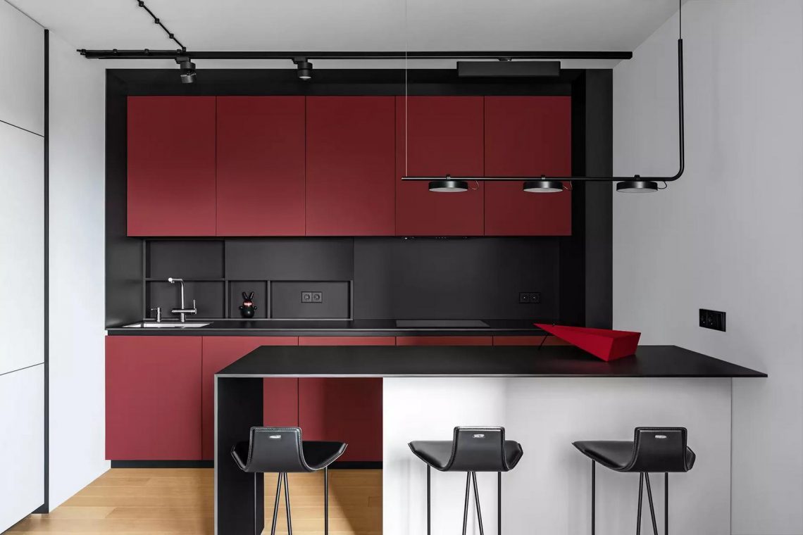 Modern dizájn, merész, kontrasztokra épülő színvilág