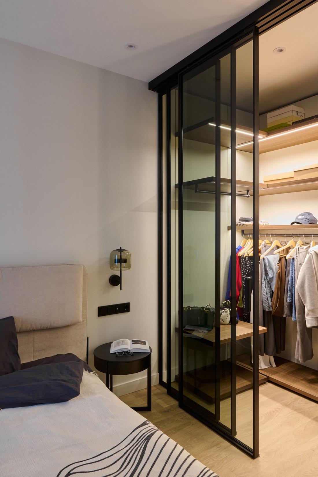 Új építésű lakás berendezése könnyed minimalista stílusban Új építésű lakás berendezése könnyed minimalista stílusban