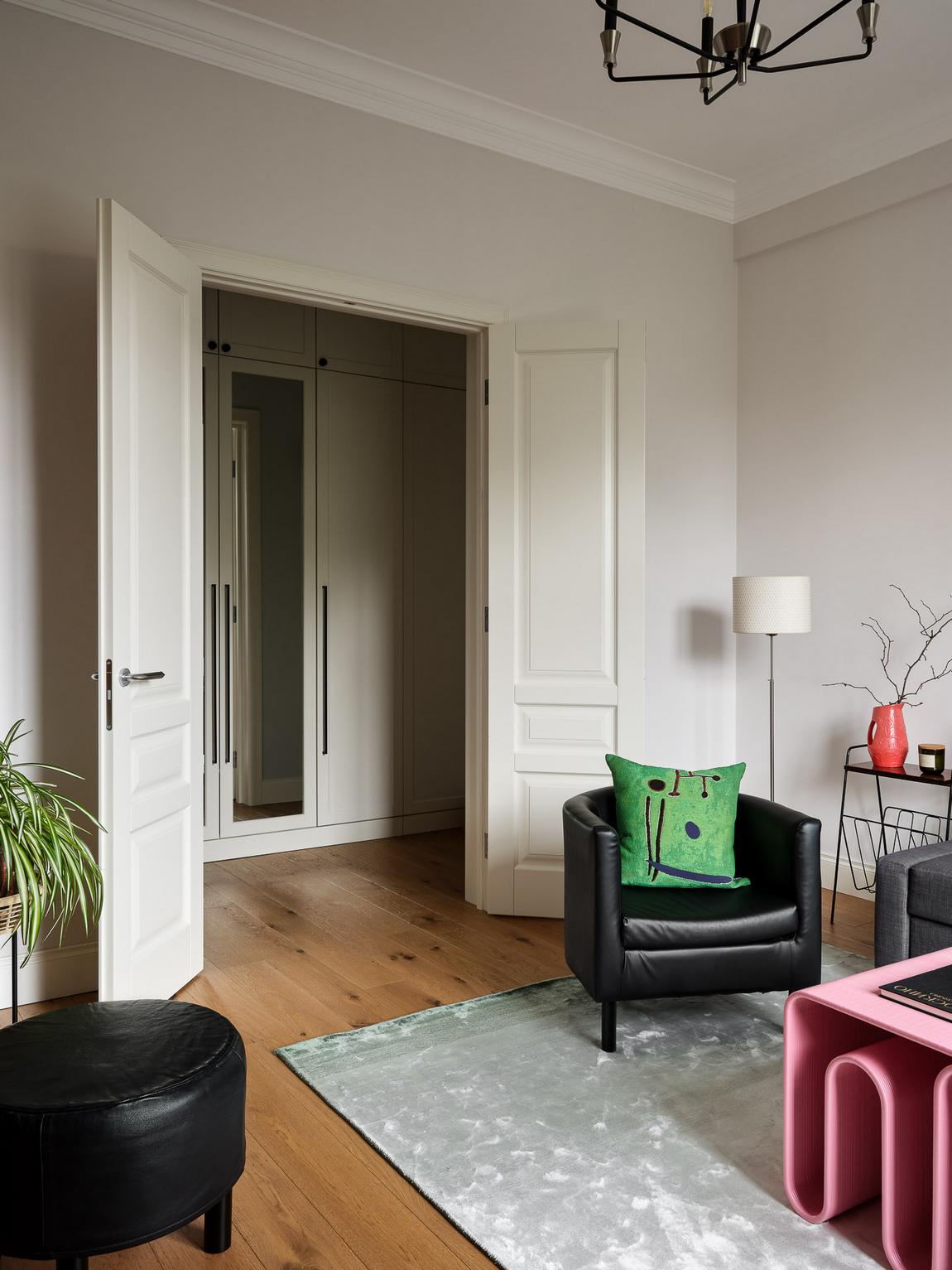 Hangulatosan eklektikus lakás vintage karakterrel téglaházban Hangulatosan eklektikus lakás vintage karakterrel téglaházban