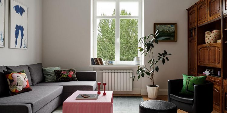 Hangulatosan eklektikus lakás vintage karakterrel téglaházban