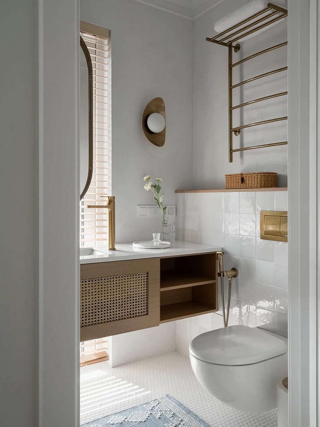 Háromszintes sorház berendezés Mallorca hangulatával, otthonos dekorációval