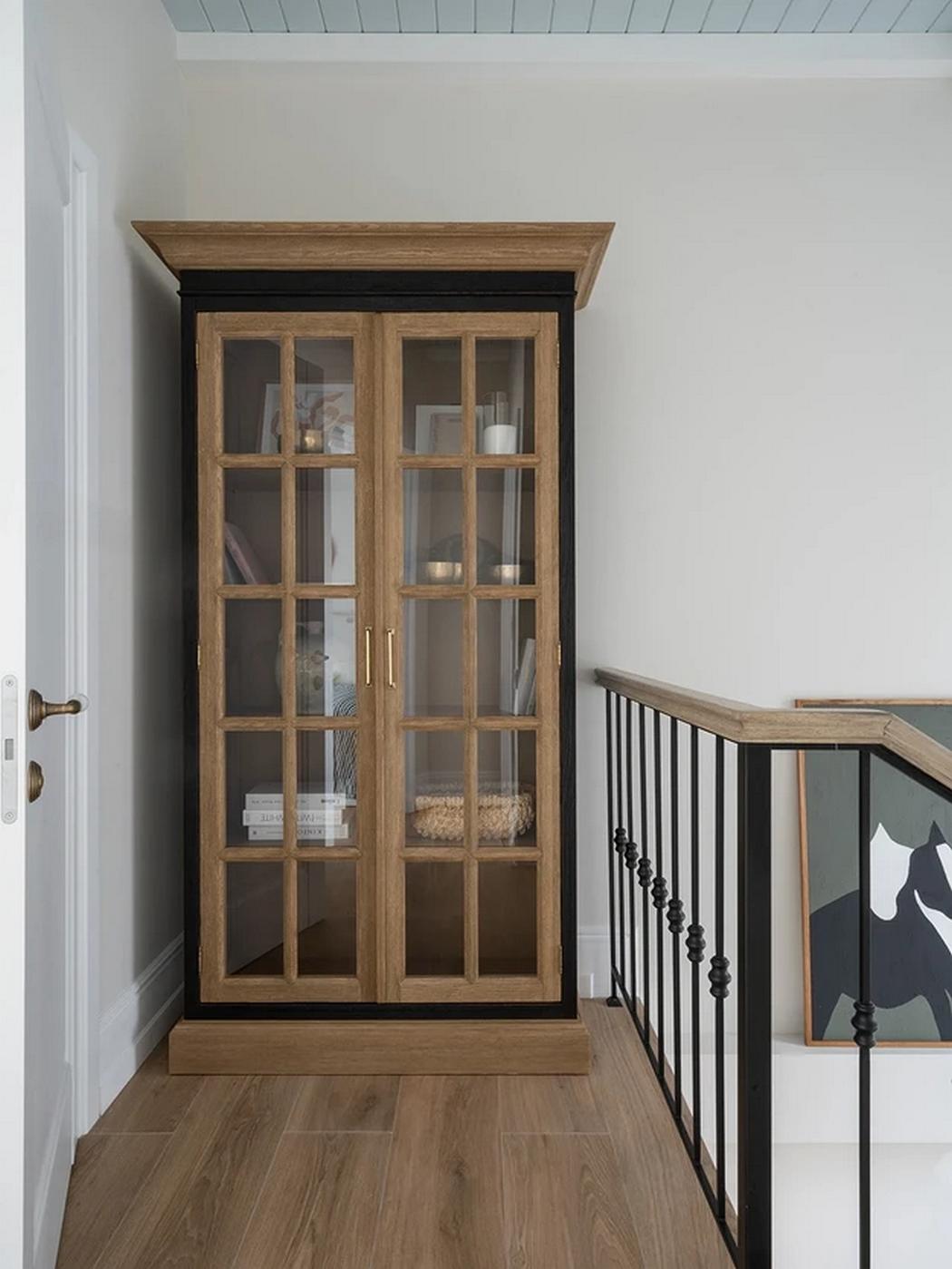 Háromszintes sorház berendezés Mallorca hangulatával, otthonos dekorációval