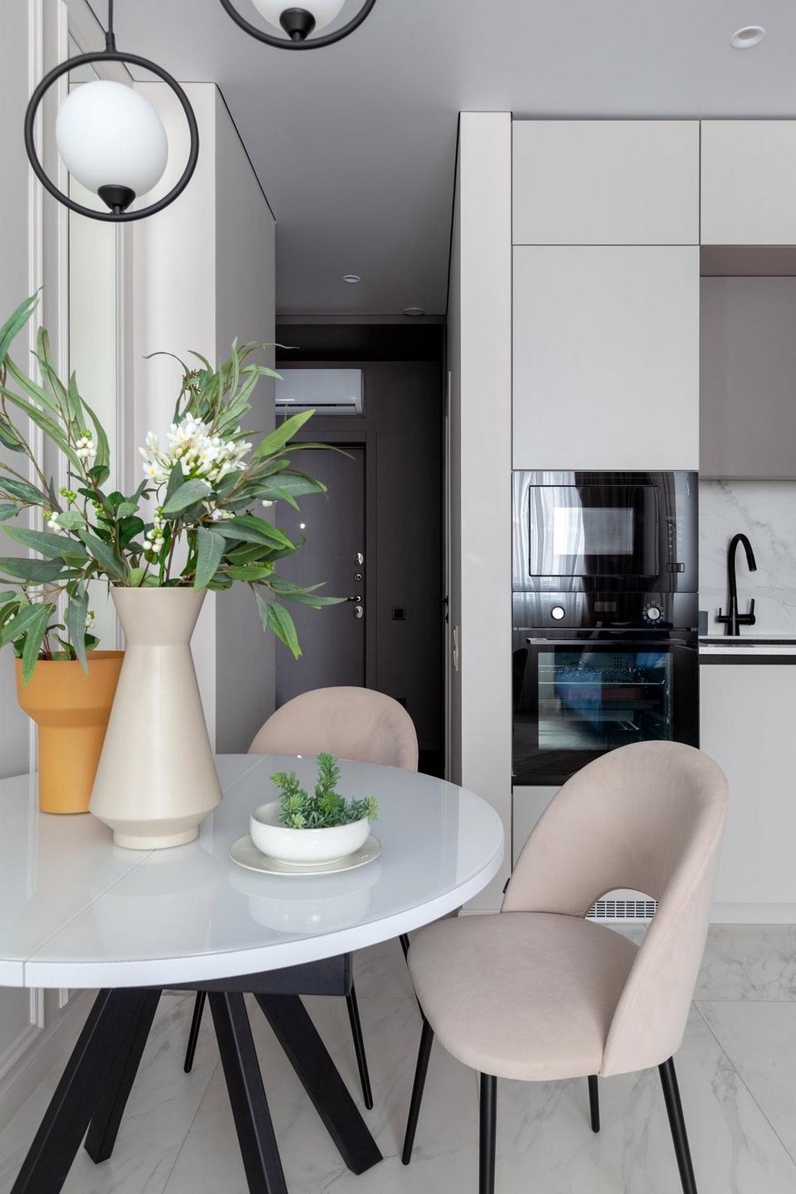 Hogyan keltett életre néhány szín egy alapvetően semleges, klasszikus enteriőrt