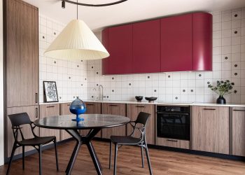 Japán minimalizmus ihlette az egyedül élő nő otthonának berendezését