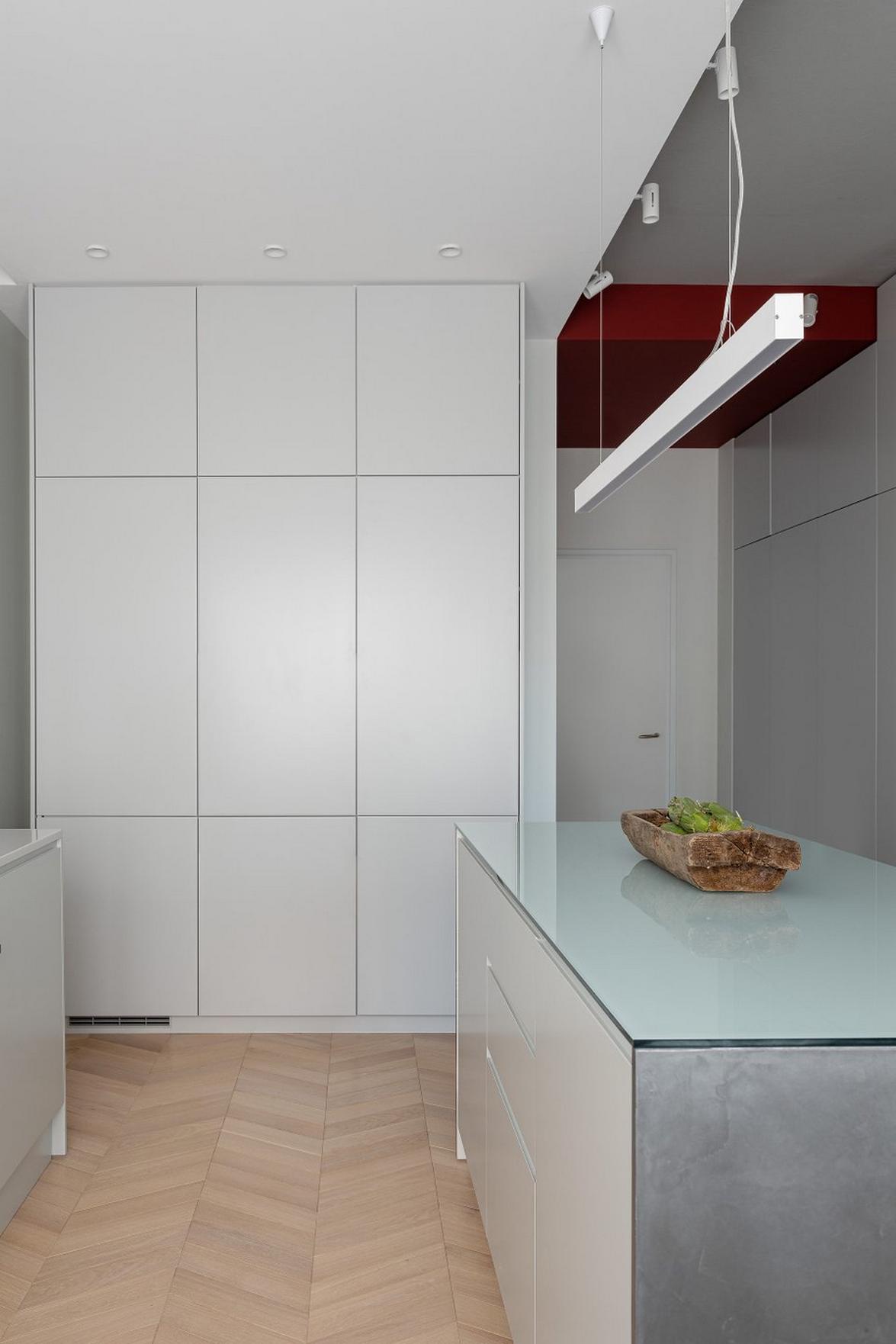 Kis konyhasziget és nyitott, modern, színekkel is díszített tér 40m2-es lakásban Kis konyhasziget és nyitott, modern, színekkel is díszített tér 40m2-es lakásban