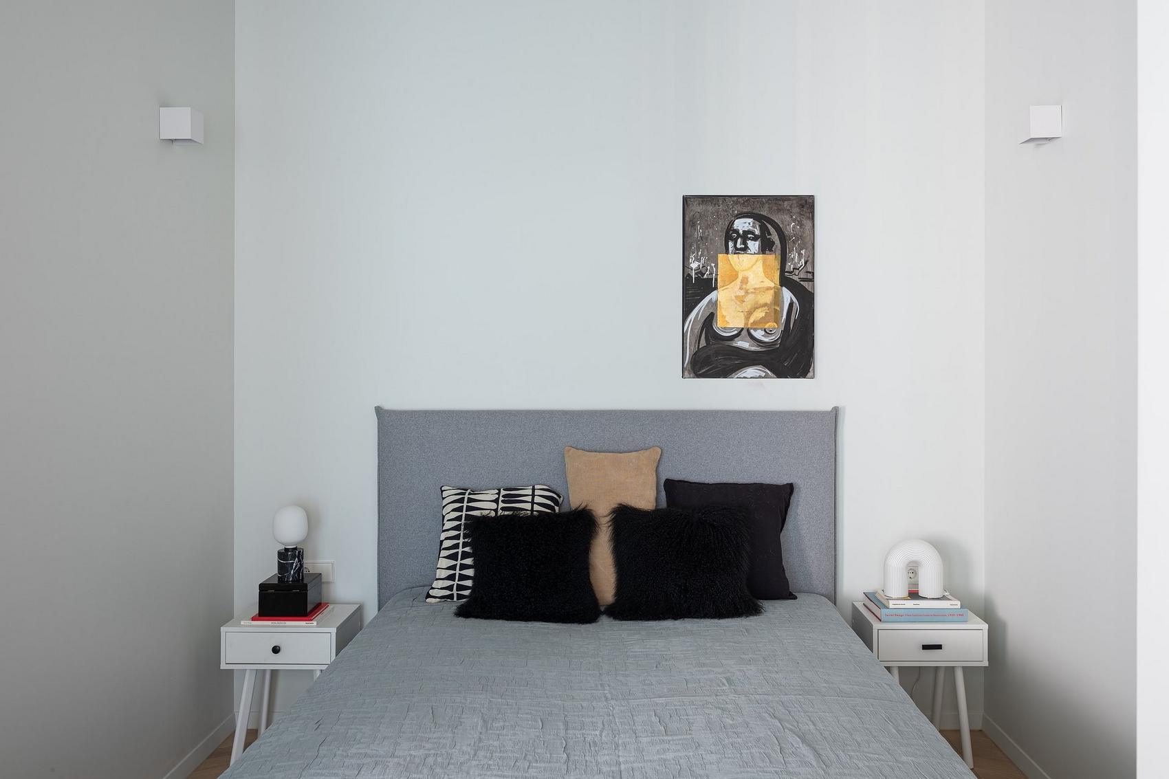 Kis konyhasziget és nyitott, modern, színekkel is díszített tér 40m2-es lakásban Kis konyhasziget és nyitott, modern, színekkel is díszített tér 40m2-es lakásban