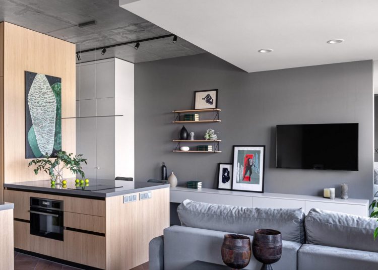 Konyha félsziget lett a lakás központja egy modern, 43m2-es lakásban