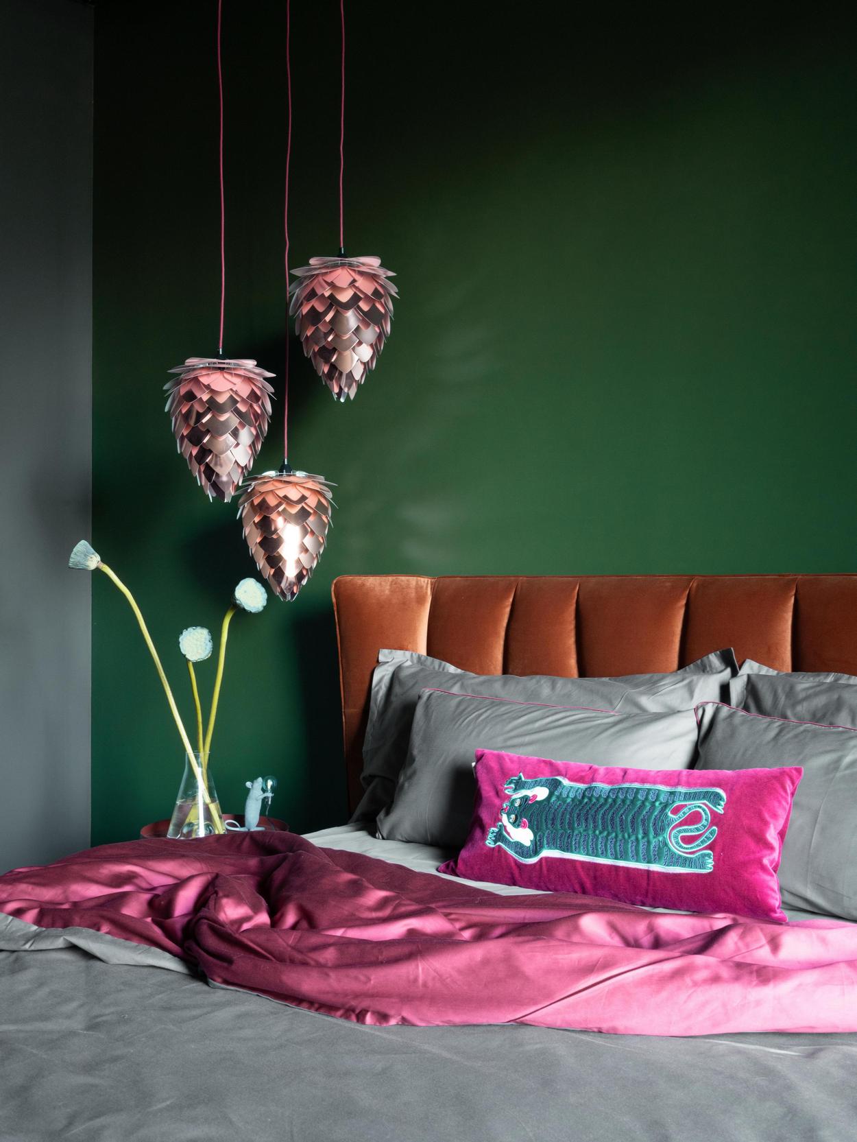 Merész és izgalmas kis otthon különleges, sötét színekkel - fiatal pár 42m2-es lakása