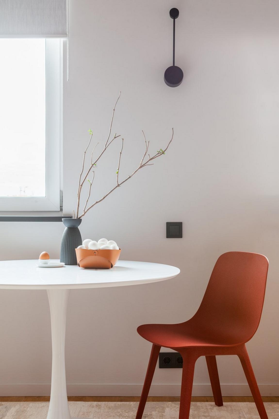 Hogyan ellensúlyozhatod a pici teret élénk, meleg színekkel kis garzonlakásban