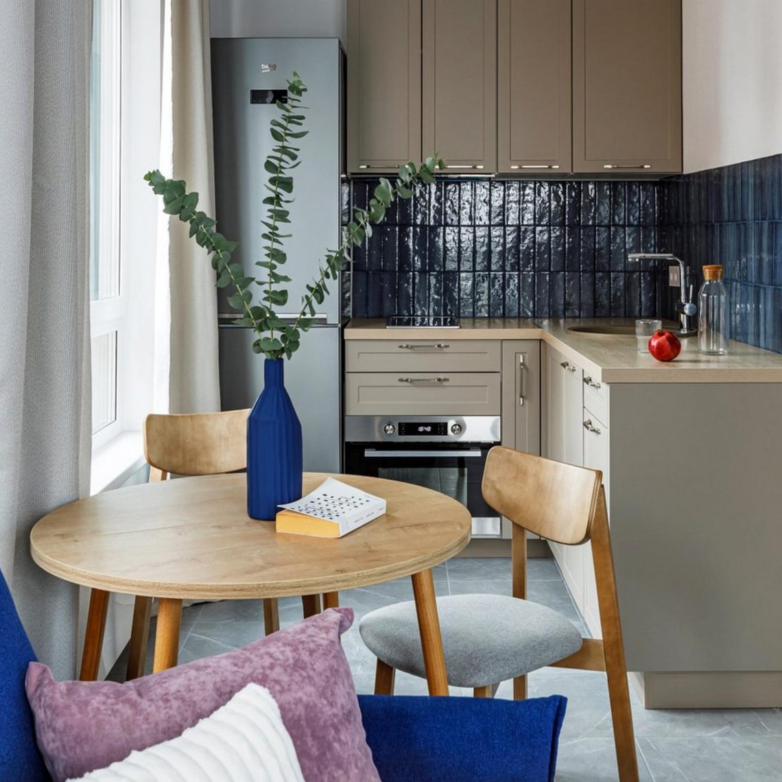 Szűkös költségvetéssel kellett berendezni az egyedül élő férfi lakását