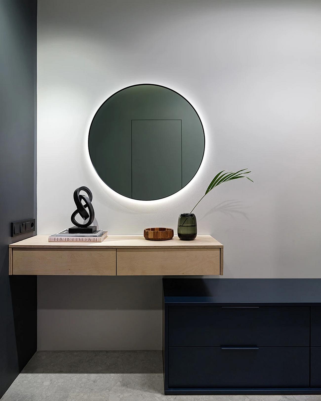 Belsőépítész házaspár otthona: nagy konyhasziget, színek, fa, kevés nyers beton Belsőépítész házaspár otthona: nagy konyhasziget, színek, fa, kevés nyers beton