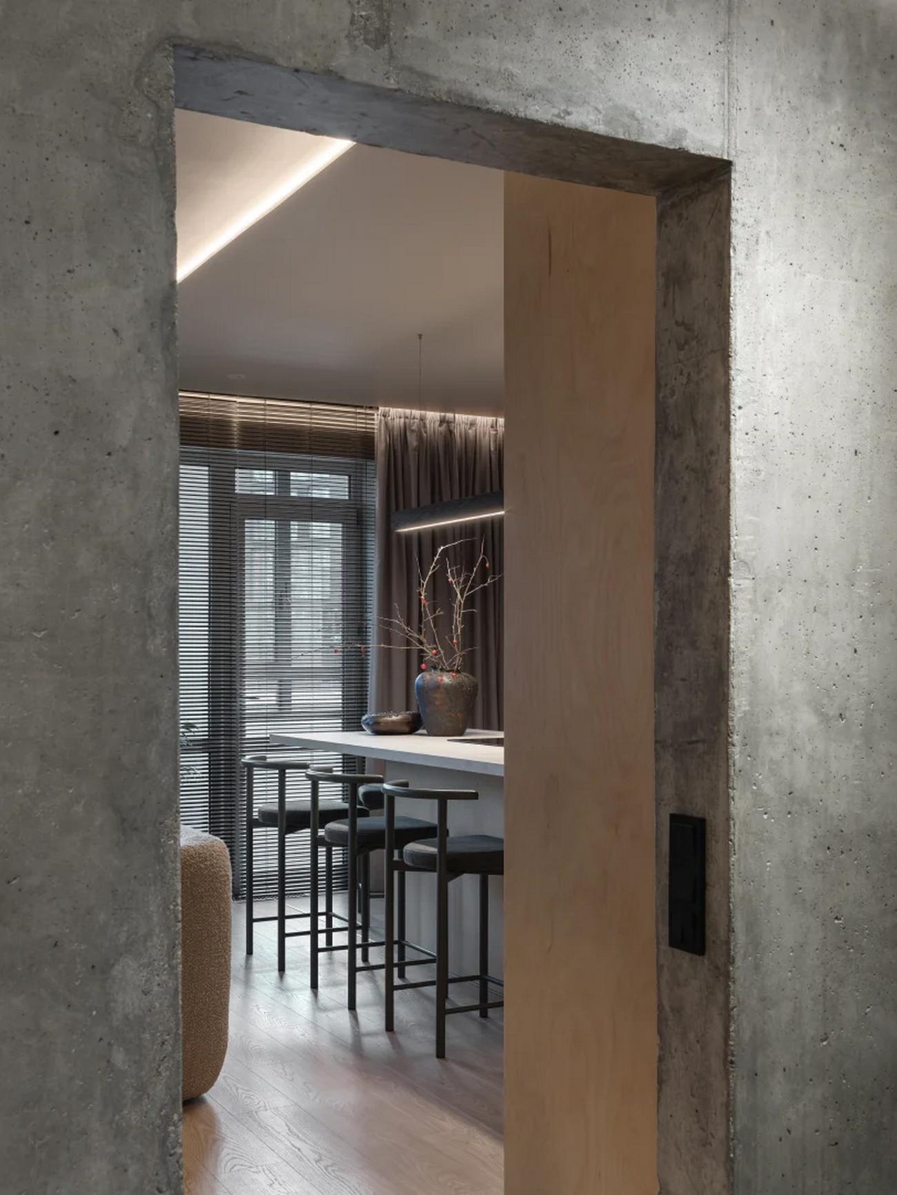 Belsőépítész házaspár otthona: nagy konyhasziget, színek, fa, kevés nyers beton Belsőépítész házaspár otthona: nagy konyhasziget, színek, fa, kevés nyers beton