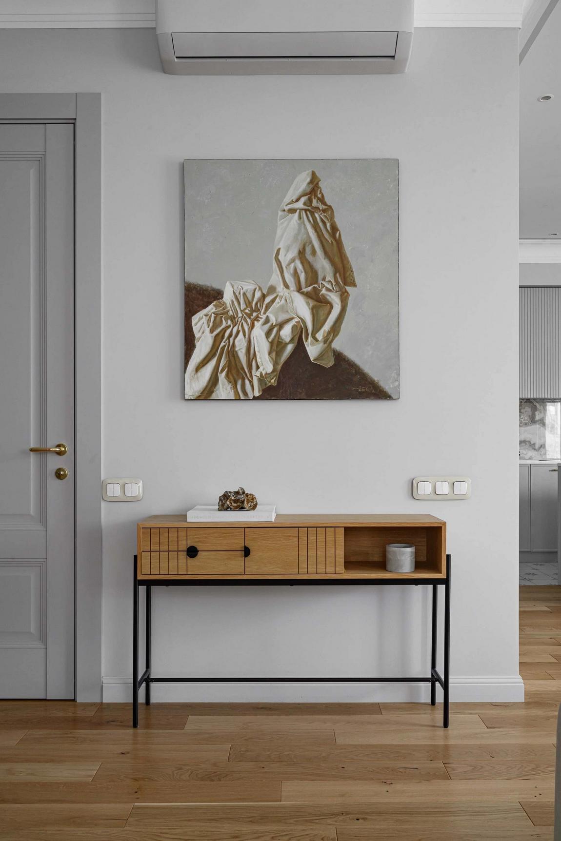 Belsőépítész otthona: elegáns, stílusos berendezés, tágasság és fény Belsőépítész otthona: elegáns, stílusos berendezés, tágasság és fény