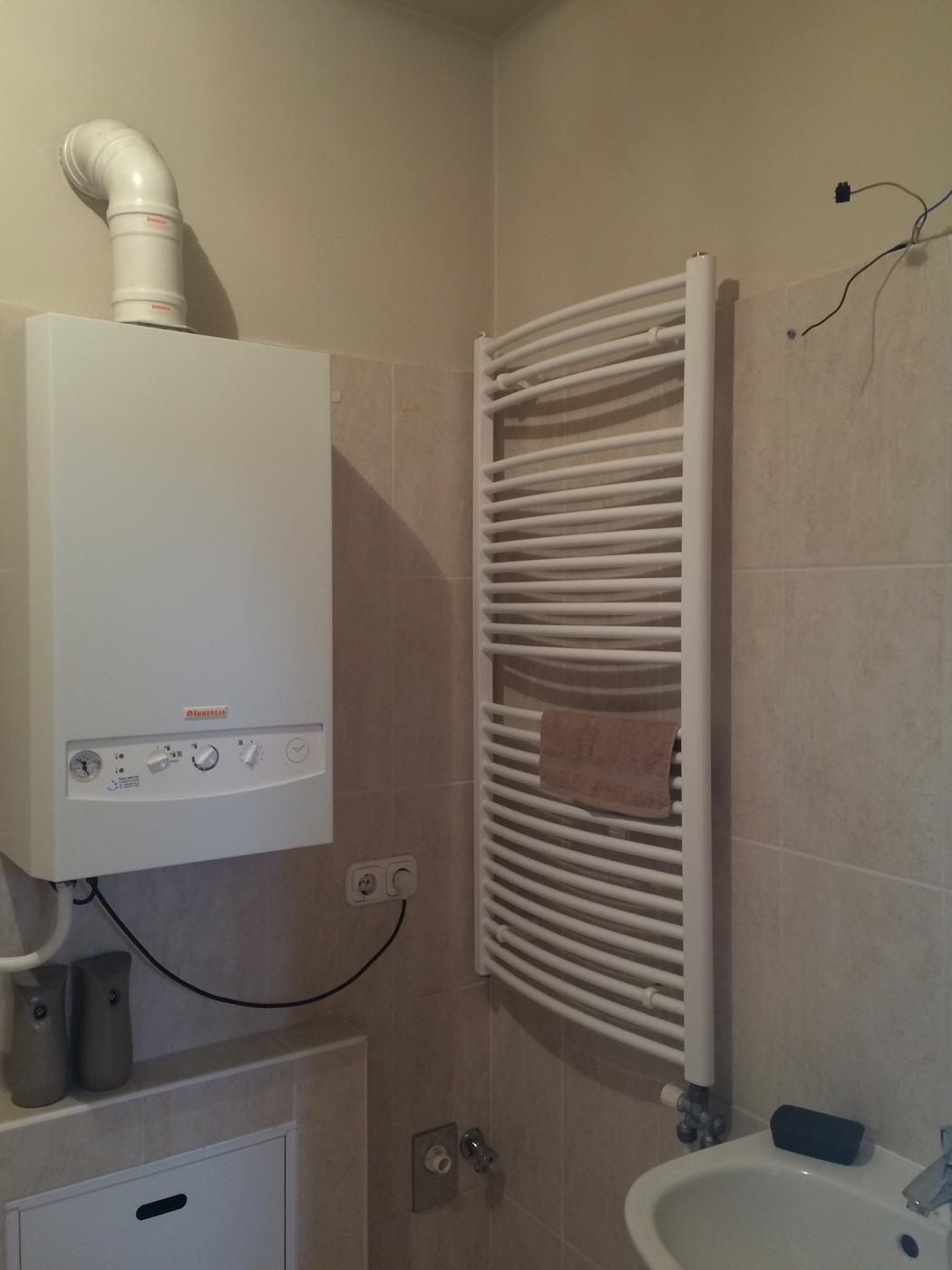 Fürdőszoba felújítás példa Koppány Kata lakberendezőtől: tér és stílus teljes átalakítása Fürdőszoba felújítás példa Koppány Kata lakberendezőtől: tér és stílus teljes átalakítása