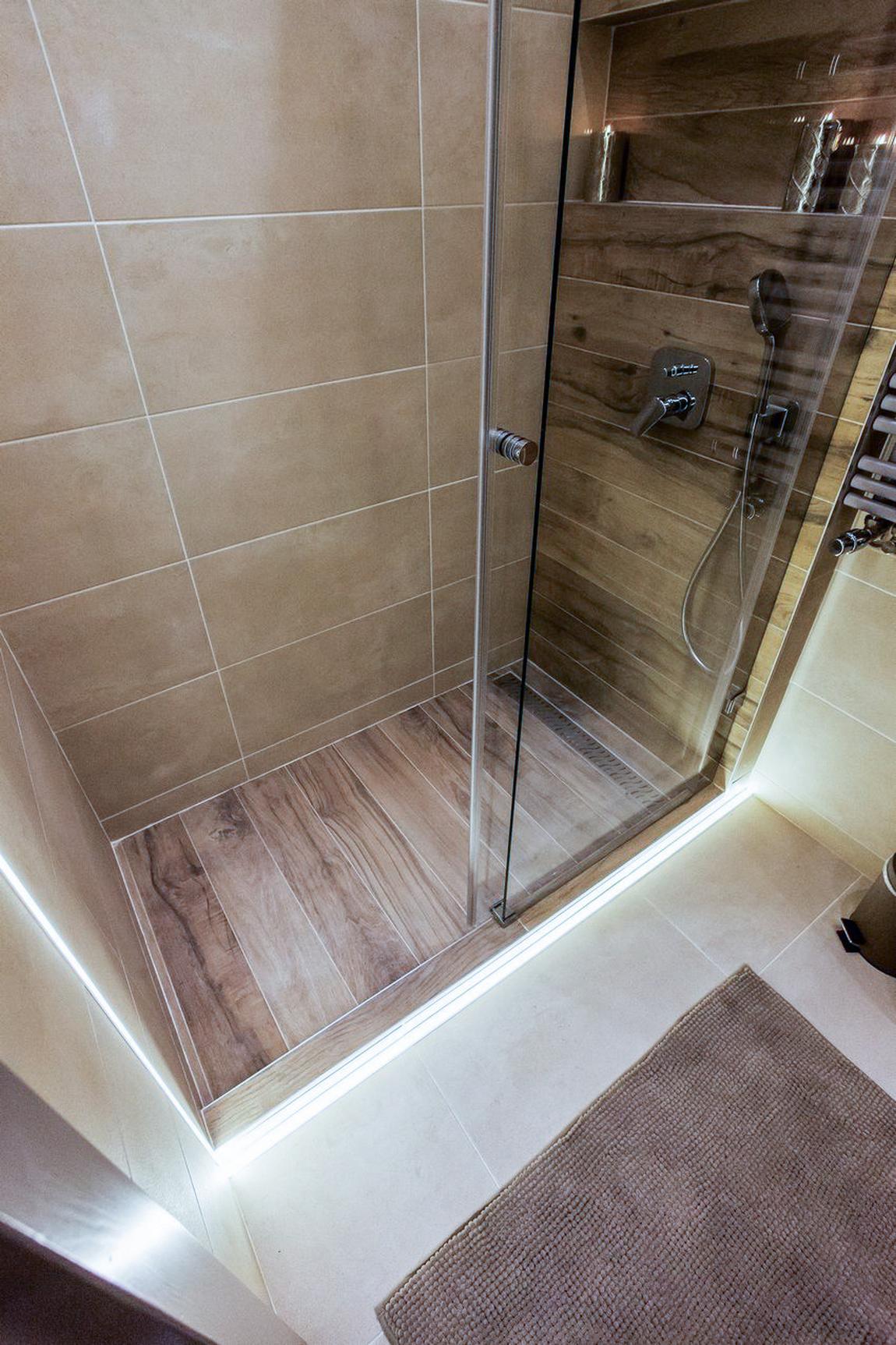 Fürdőszoba felújítás példa Koppány Kata lakberendezőtől: tér és stílus teljes átalakítása Fürdőszoba felújítás példa Koppány Kata lakberendezőtől: tér és stílus teljes átalakítása