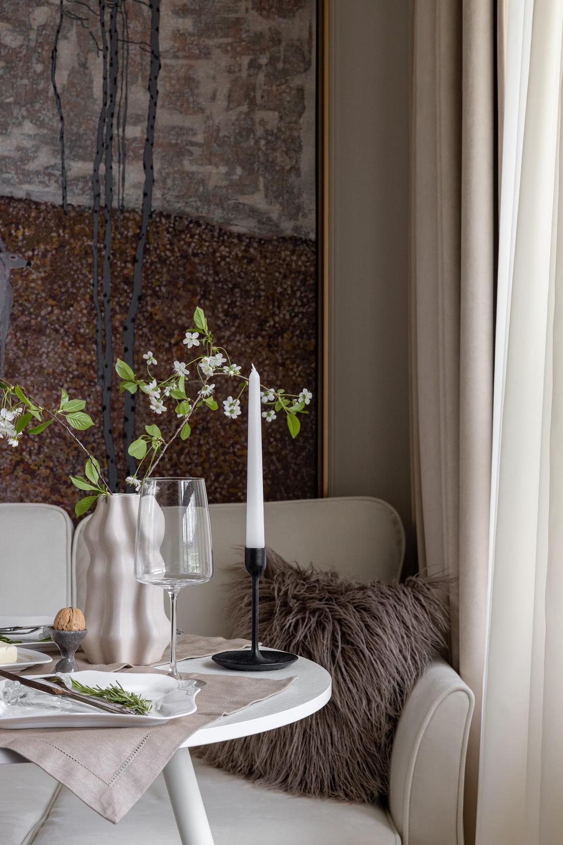 Nemcsak a berendezés ötletes, de a bájos franciás hangulat is szuper a mini lakásban Nemcsak a berendezés ötletes, de a bájos franciás hangulat is szuper a mini lakásban