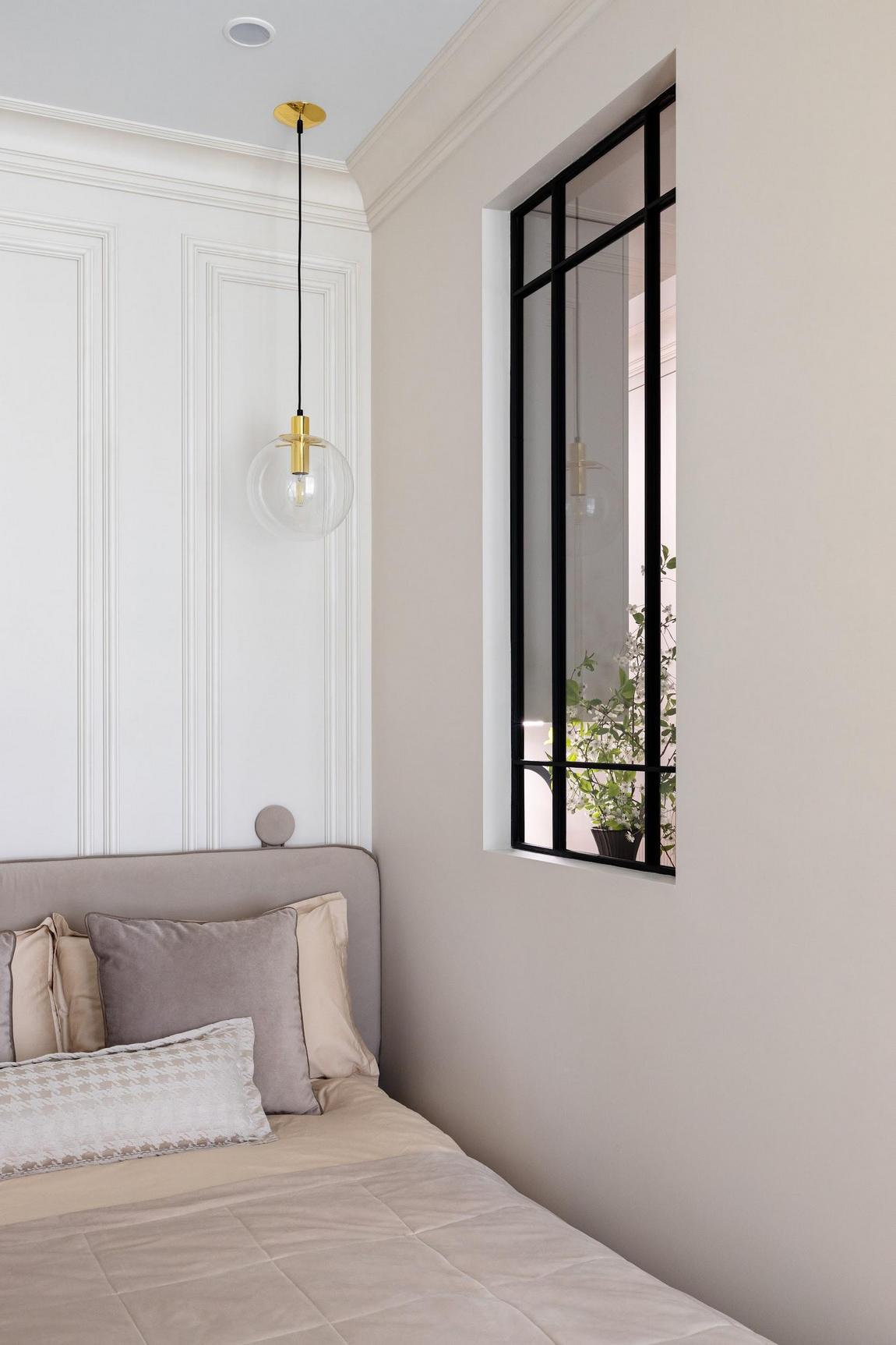 Nemcsak a berendezés ötletes, de a bájos franciás hangulat is szuper a mini lakásban Nemcsak a berendezés ötletes, de a bájos franciás hangulat is szuper a mini lakásban