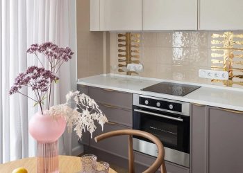 Bátor választások! Egyedi és színes egyszobás lakás 40m2-en, fiatal nő otthona