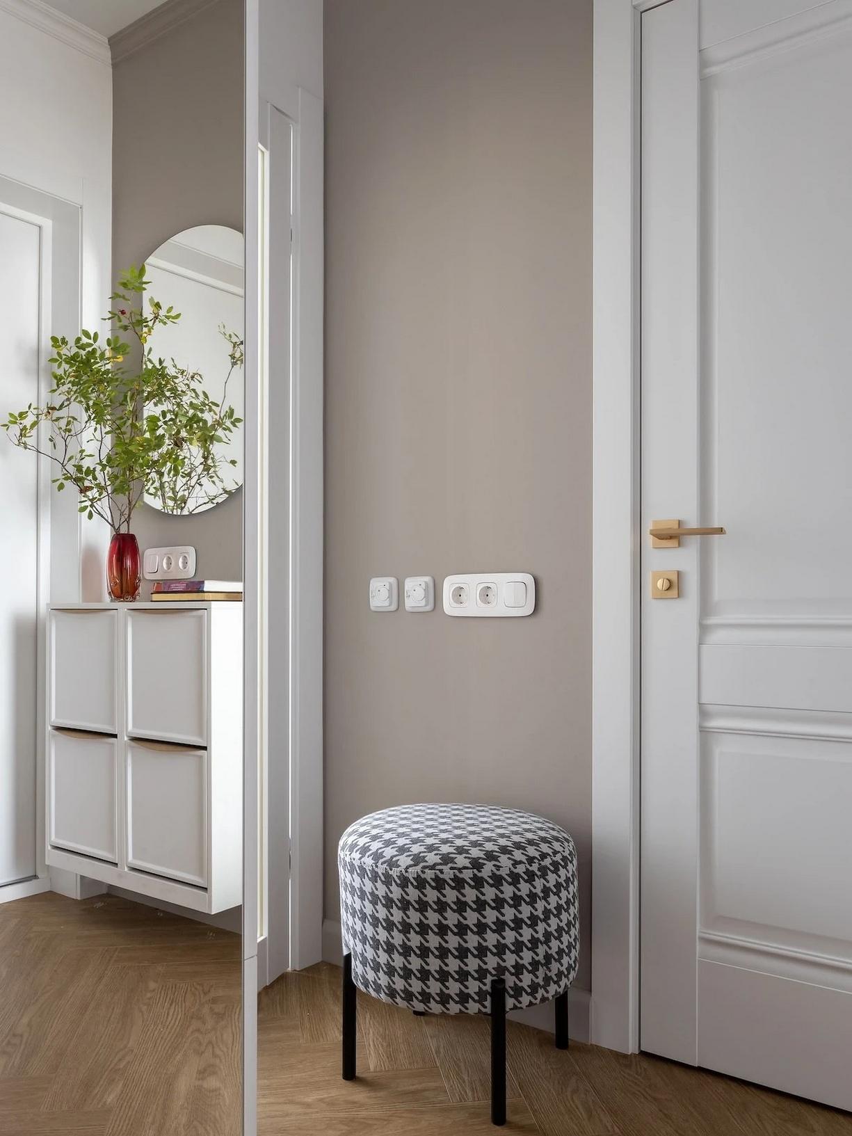 Bátor választások! Egyedi és színes egyszobás lakás 40m2-en, fiatal nő otthona Bátor választások! Egyedi és színes egyszobás lakás 40m2-en, fiatal nő otthona