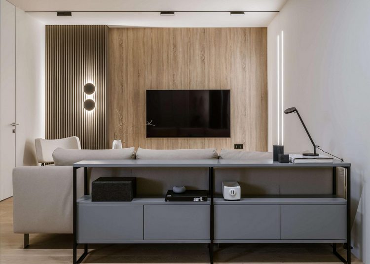 Család új építésű lakása szabálytalan alaprajzzal - letisztult, elegáns enteriőr