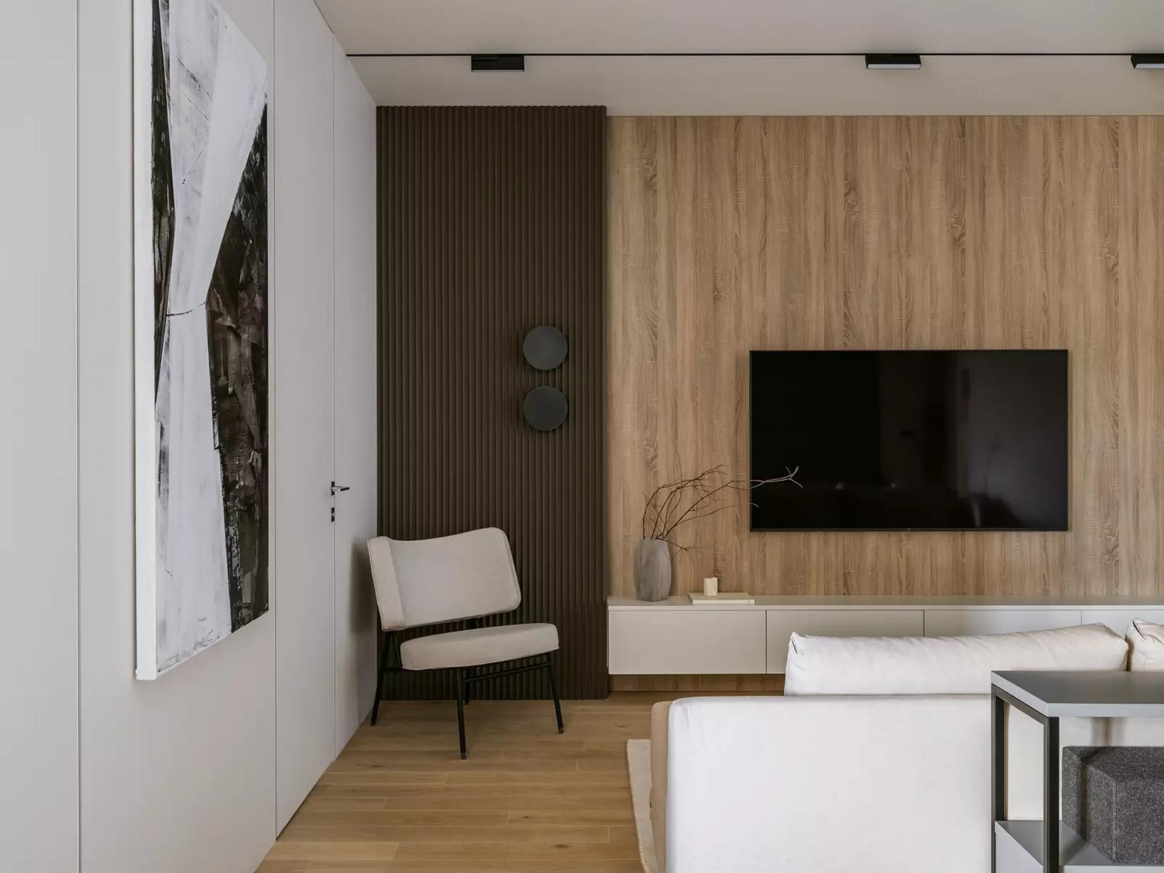 Család új építésű lakása szabálytalan alaprajzzal - letisztult, elegáns enteriőr Család új építésű lakása szabálytalan alaprajzzal - letisztult, elegáns enteriőr