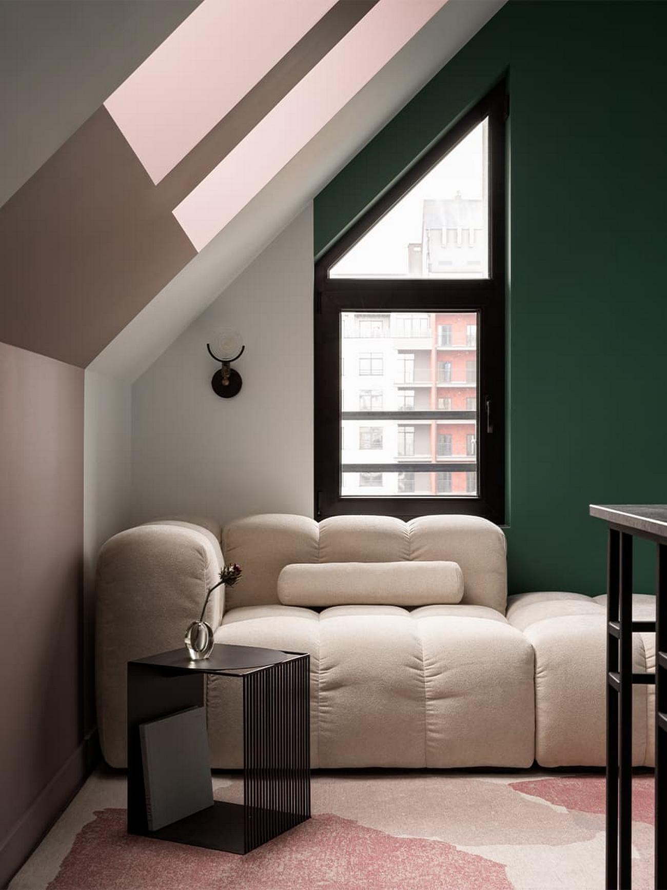 Eredeti, a lakó személyiségét tükröző berendezés, érdekes, hangulatos tér 45m2-en Eredeti, a lakó személyiségét tükröző berendezés, érdekes, hangulatos tér 45m2-en