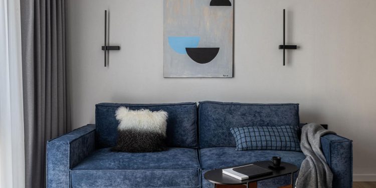Férfias minimalizmus és formavilág játékos részletekkel, 67m2-es lakás